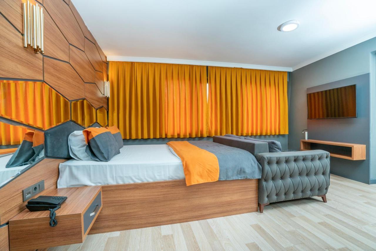 F&B Suite, Istanbul